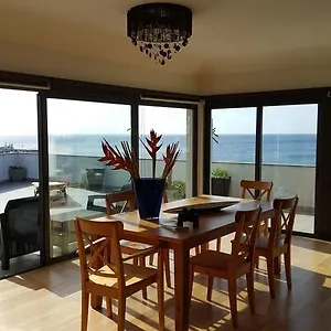 V.i.p. Baia Apartment Machico (Madeira)